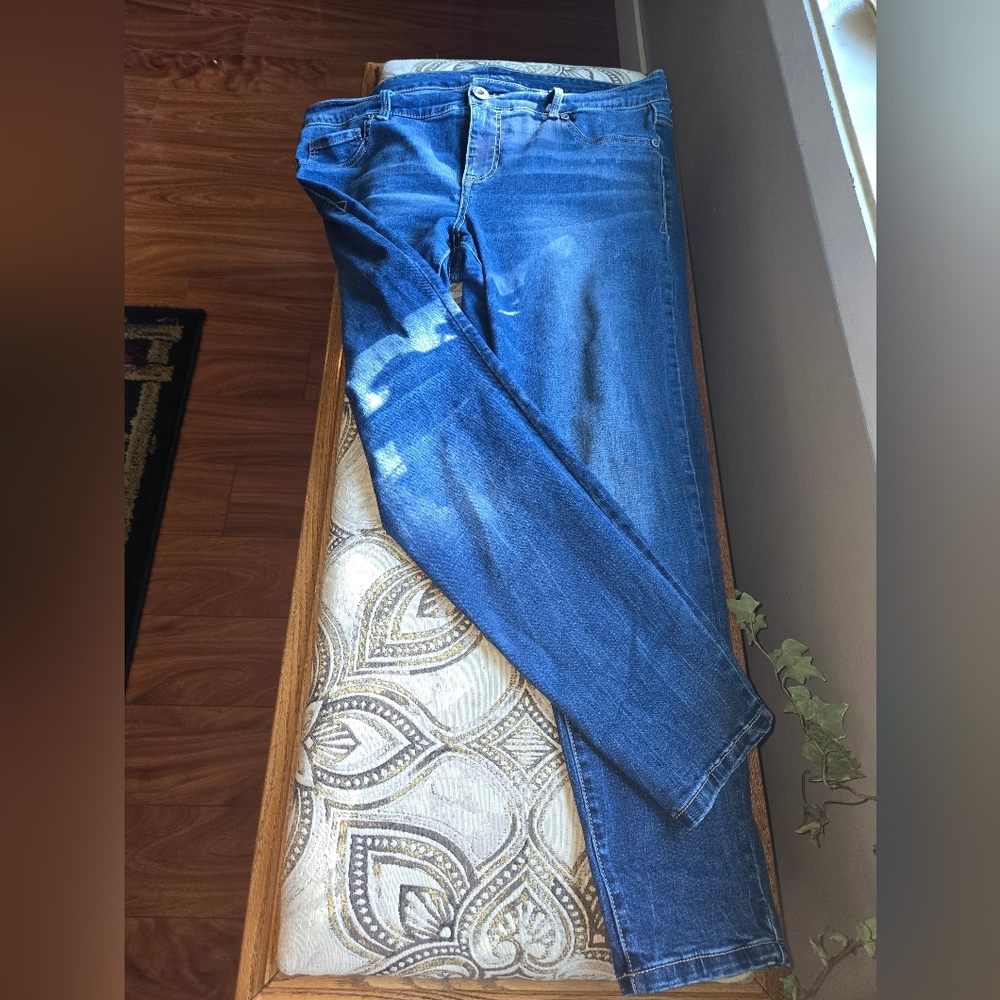 Maurice's jeans